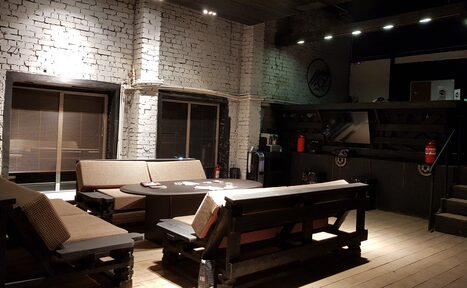 Арендовать Белый лофт для шумных вечеринок