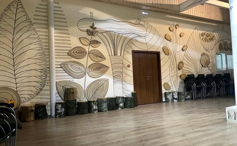 Арендовать Светлое арт-пространство с колоннами