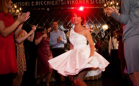 Арендовать Vinity. Лофт-гостиная в центре Петербурга