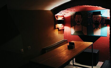 Арендовать Уютный бар под закрытие