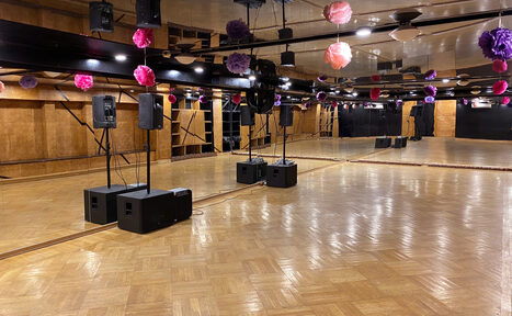 Арендовать Стильный зал для занятий и праздничных мероприятий