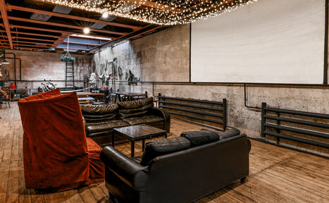 Арендовать Лофт в морском стиле в Екатеринбурге