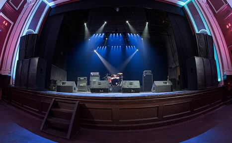 Арендовать Артхаусное пространство в бывшем Доме Культуры