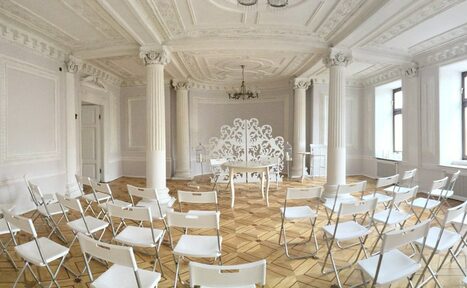 Арендовать Светлый лофт с колоннами