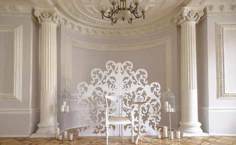 Арендовать Светлый лофт с колоннами