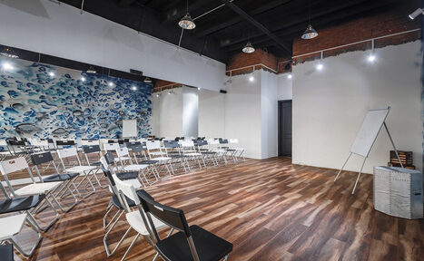 Арендовать Gold&Dance Тренинг-лофт с панорамным окном