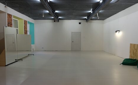 Арендовать Языковой центр «МАРИНЕС»