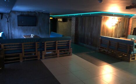 Арендовать Garage Pub