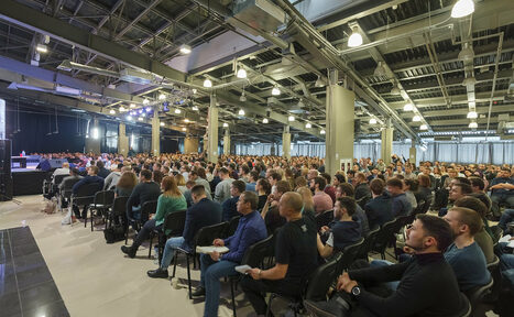 Арендовать X-perience Hall Лофт-холл со сценой и гримерными комнатами