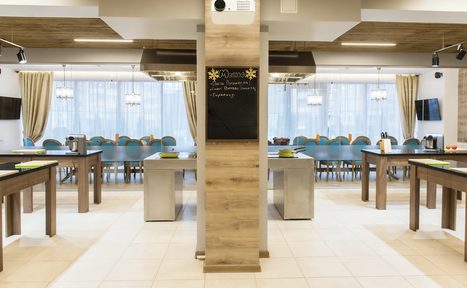 Арендовать Светлый лофт с оборудованной кухней