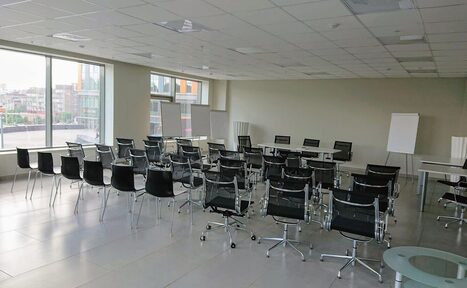 Арендовать Конференц-зал и переговорных в апарт-отеле YE’S