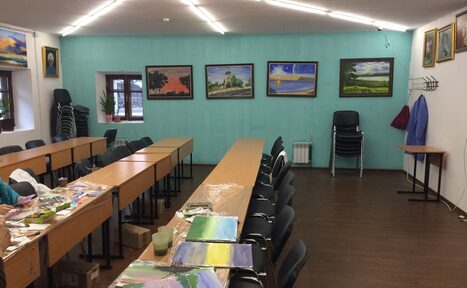 Арендовать Школа Креатива Тренинг-лофт с партами