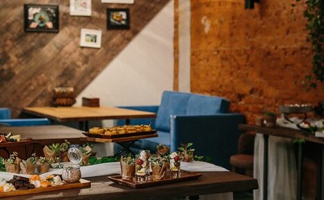 Арендовать ГАСТРОПАБ URBAN KITCHEN. Большой зал