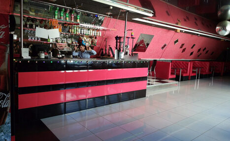 Арендовать Бар под закрытие на севере Москвы