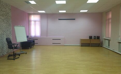 Арендовать ЛАуРА Академия Life-образования Минималистичный лофт