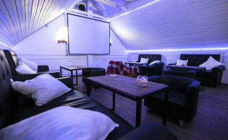 Арендовать Hookah Land Особняк-лофт с кинозалом