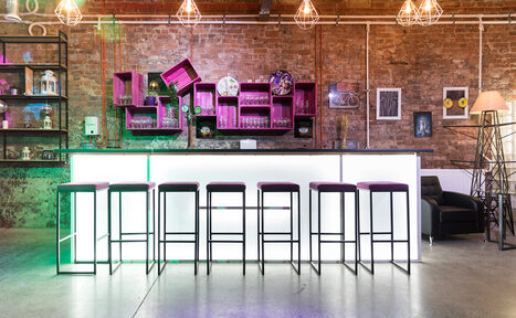 Арендовать COM.NATA. Стильный лофт