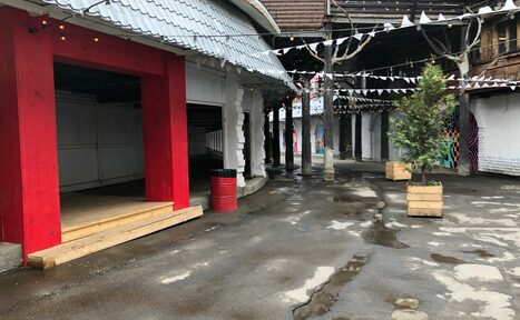 Арендовать VERNISSAGE Уличная зона для масштабных событий