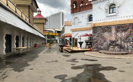 Арендовать VERNISSAGE Творческий квартал