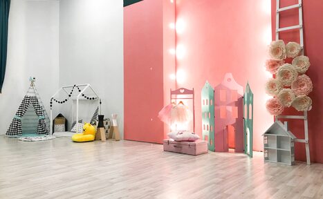 Арендовать Pantone.studio (Пантон.студио)