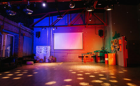 Арендовать Rave On Loft. Просторный лофт с летней верандой