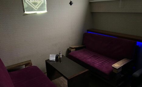 Арендовать Smoky Rooms