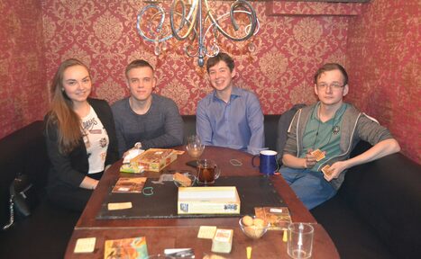 Арендовать Комната с круглым столом для небольших компаний