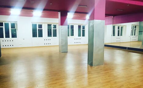 Арендовать Зал для репетиций и тренингов в 5 минутах от метро