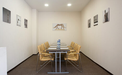 Арендовать Гостиница Русь