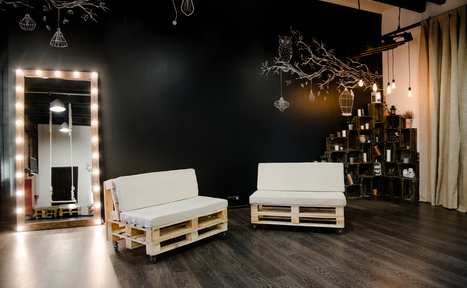 Арендовать Лофт с качелями в эко стиле