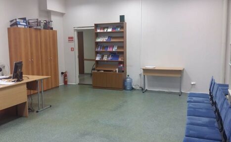 Арендовать Зал с минималистичным оформлением в Екатеринбурге