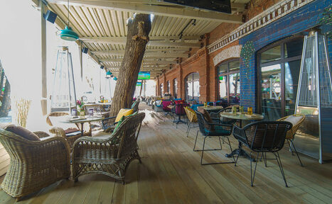 Арендовать Arena By Soho Family