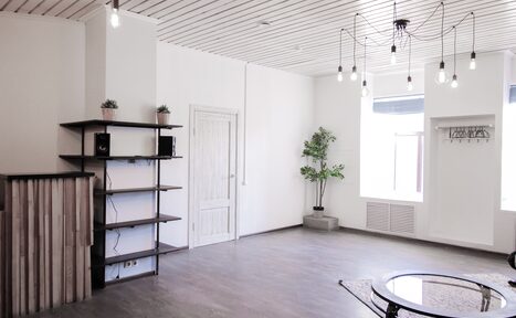 Арендовать  Лофт-простраство с отдельным входом