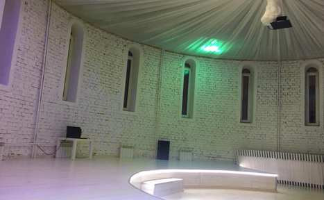 Арендовать Белый кирпичный лофт