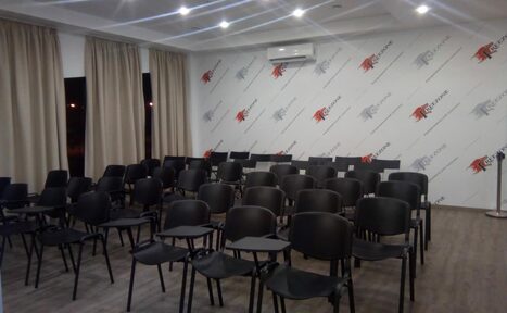 Арендовать Парк Freezone Конференц-зал с панорамными окнами за городом