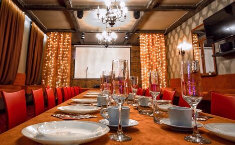 Арендовать Караоке-лофт в центре города