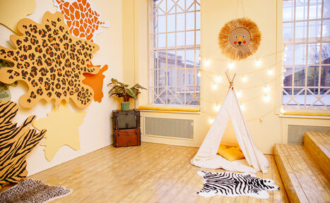 Арендовать Полигон. Детская  Уютный детский зал