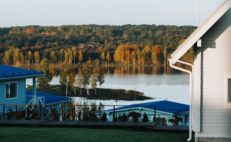 Арендовать Загородная площадка у озера