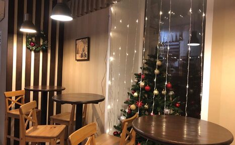 Арендовать Уютное кафе для праздников