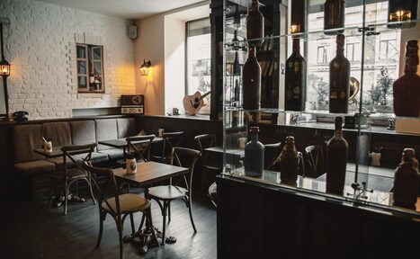 Арендовать One Bar. Лофт-бар