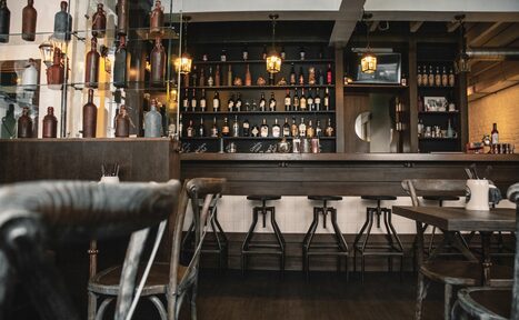 Арендовать One Bar. Лофт-бар