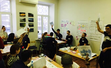 Арендовать Белый лист помещение с высокими потолками