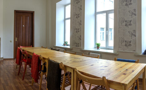 Арендовать Пространство Белый лист с хорошей акустикой