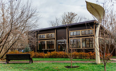 Арендовать Парк развлечений СКАЗКА Коттедж в пределах МКАД