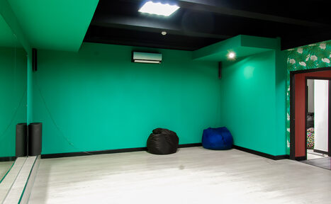 Арендовать Академия Танца Зеленый зал для танцев и репетиций