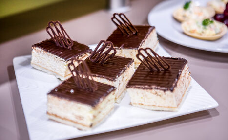 Арендовать Art-Hotel