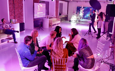 Арендовать Gazon loft. Лофт со смежными залами