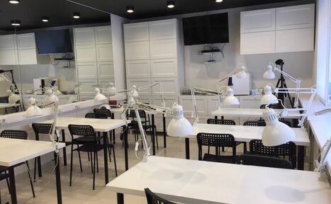 Арендовать Удобный современный зал для проведения мастер-классов