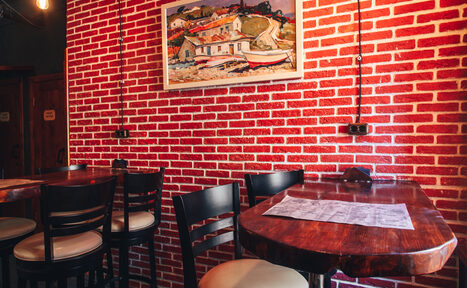 Арендовать Жуки Бар