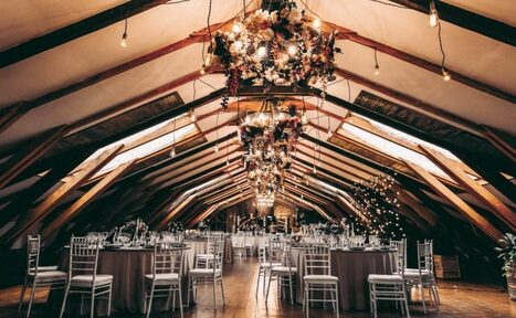 Арендовать Gold&Dance Лофт с просторной верандой